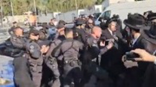 עימותים בלשכת הגיוס