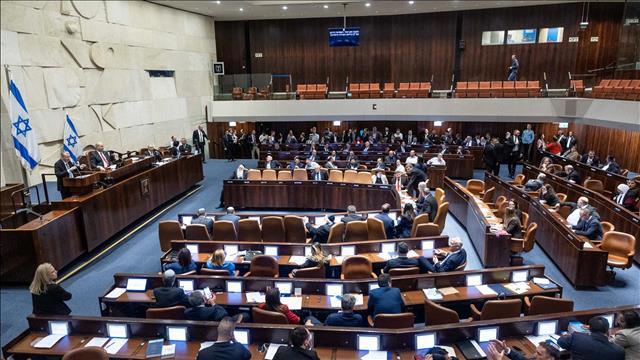 מליאה 