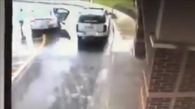 תיעוד: ילד בן 8 הציל את אחותו מחטיפה בארה"ב