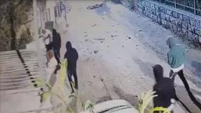 תיעוד תקיפה בשייח' ג'ראח