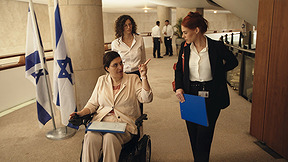 מותק בול באמצע עונה 2 | פרק 2 - טובעים השניים