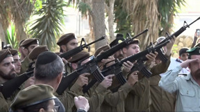 "חילונים ודתיים, ימנים ושמאלנים": ששת הנופלים מגולני הובאו למנוחות