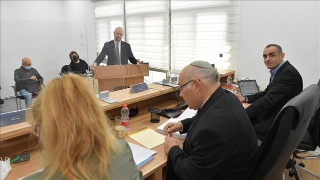 השר לביטחון הפנים לשעבר אוחנה מעיד בפני ועדת הבדיקה לבריחת האסירים מכלא גלבוע