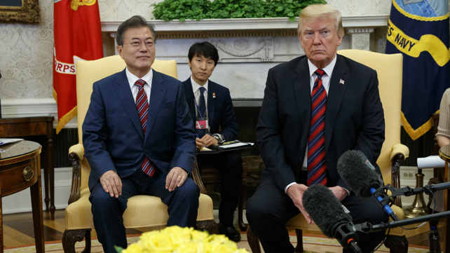 טראמפ ומון בפגישה היום