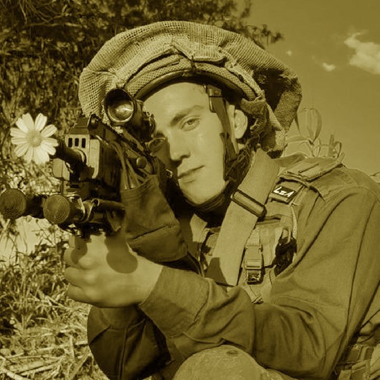אימו של סמל ליאור עזיזוב ז"ל: "הוא נלחם כמו אריה. התפקיד שלי עכשיו זה להמשיך אותו"
