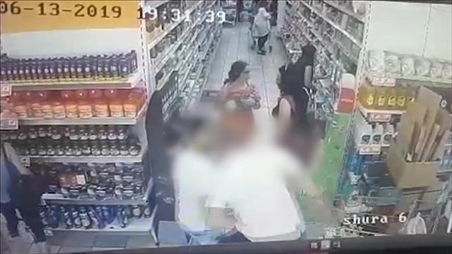 תקיפת לקוח בסופרמרקט ביוקנעם