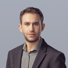 מחבר עקיבא נוביק