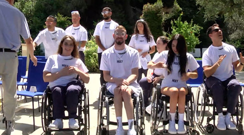"נראה לחיילים שיש חיים אחרי הפציעה": שליחנו עם המשלחת הפאראלימפית הישראלית לפריז