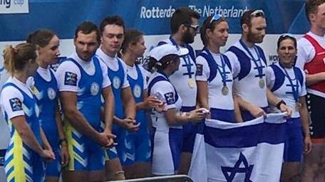 חתירה 