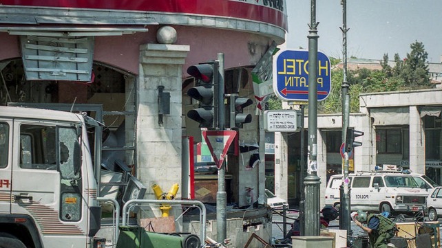 מסעדת סבארו לאחר הפיגוע, 2001