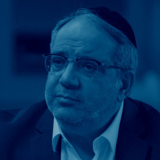 עלילות יגאל גואטה בתור משווק אוזני המן