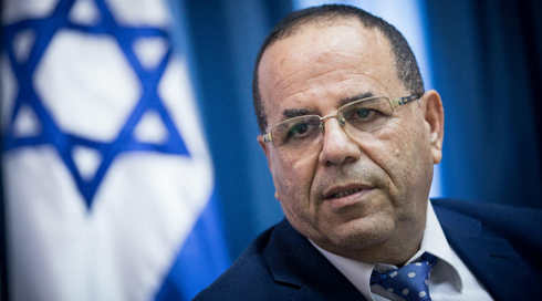 בעקבות ציוץ של השר קרא: סערה בבחריין סביב ביקור משלחת בישראל