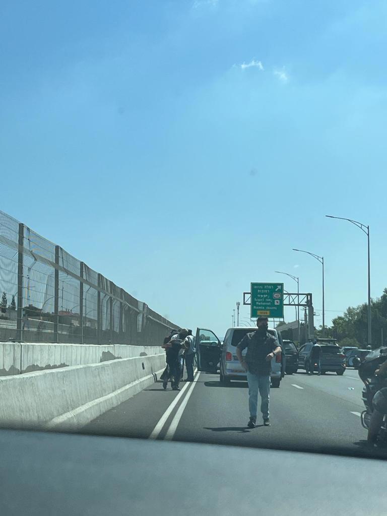מחשש לאירוע ביטחוני: כביש 431 סמוך למחלף רמלה נסגר לתנועה