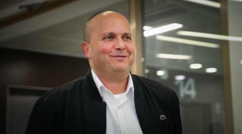 ההקלטות חושפות: כך ניסו להפיל 2 ראשי עיר באשקלון באמצעות נערת פיתוי