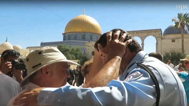 נאמני הר הבית מברכים את מפקד מחוז י-ם