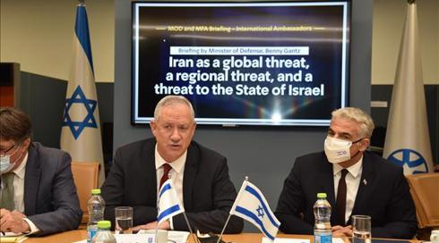 גנץ חשף לראשונה: איראן רחוקה שבועות מפצצה גרעינית