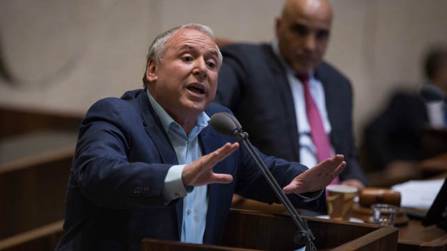 דוד אמסלם בנאום במליאת הכנסת