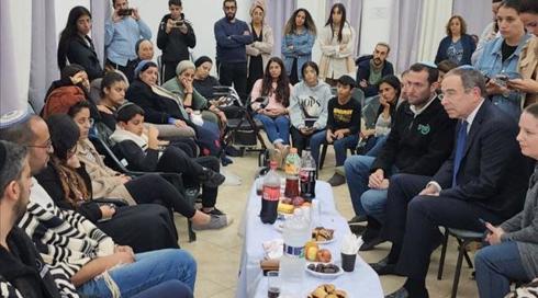 שגריר ארה"ב בישראל ביקר לראשונה ביישוב ישראלי ביהודה ושומרון