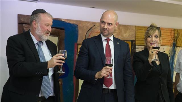 אמי פלמור, אמיר אוחנה ואביחי מנדלבליט