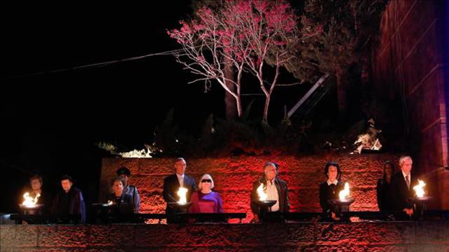 טקס הדלקת המשואות, ניצולי שואה, יד ושם, יום הזיכרון לשואה ולגבורה 7.4.21