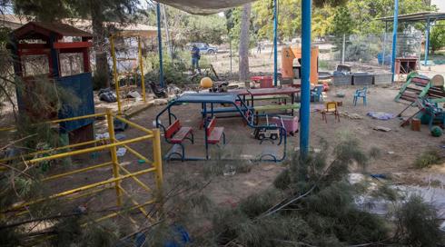 המטפלת תועדה מתעללת בילדים – הגננת מסרבת להחזיר את הכסף להורים