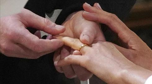 סערת הנישואים בזום: הוגשה עתירה לבג"ץ נגד דרעי
