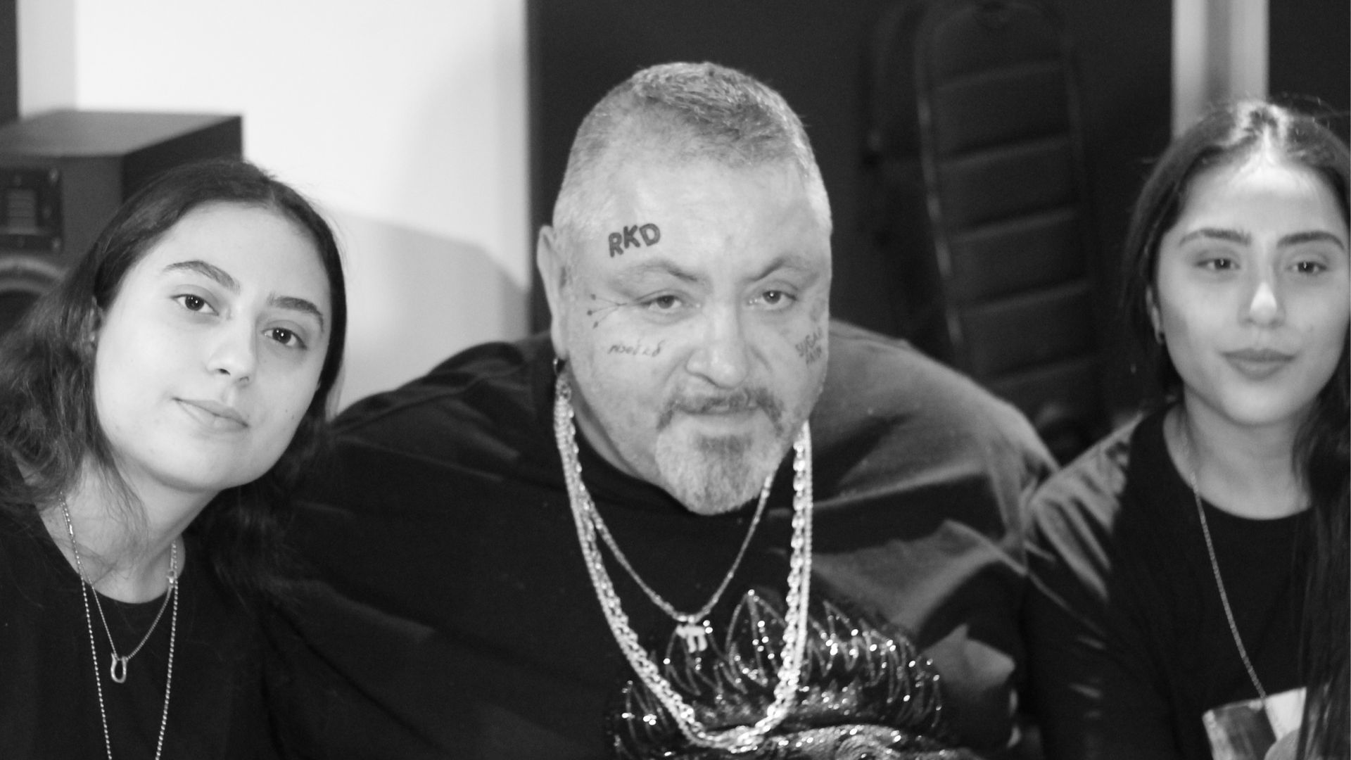ארקדי דוכין עם רוני ושי אלבג